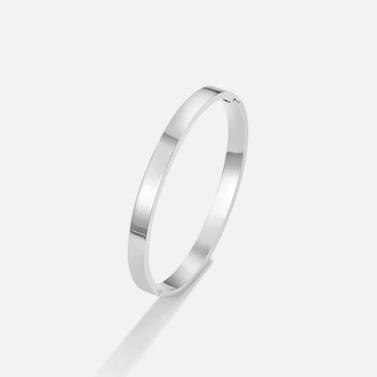 Rina Smooth Cool Shine Silver-Tone Bangle