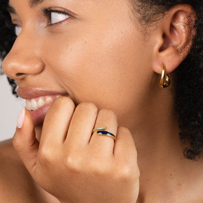 Safira Cool Blue Stone Adjustable Wrap Ring