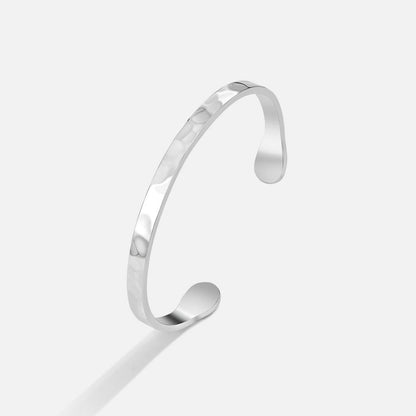 Alexa Cool Smooth Round Silver-Tone Bangle
