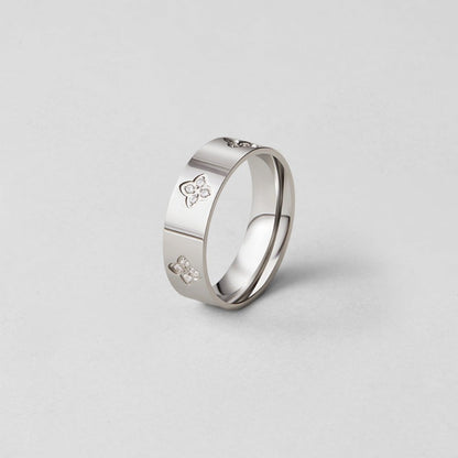 Clover Charm Crystal Silver-Tone Band Ring