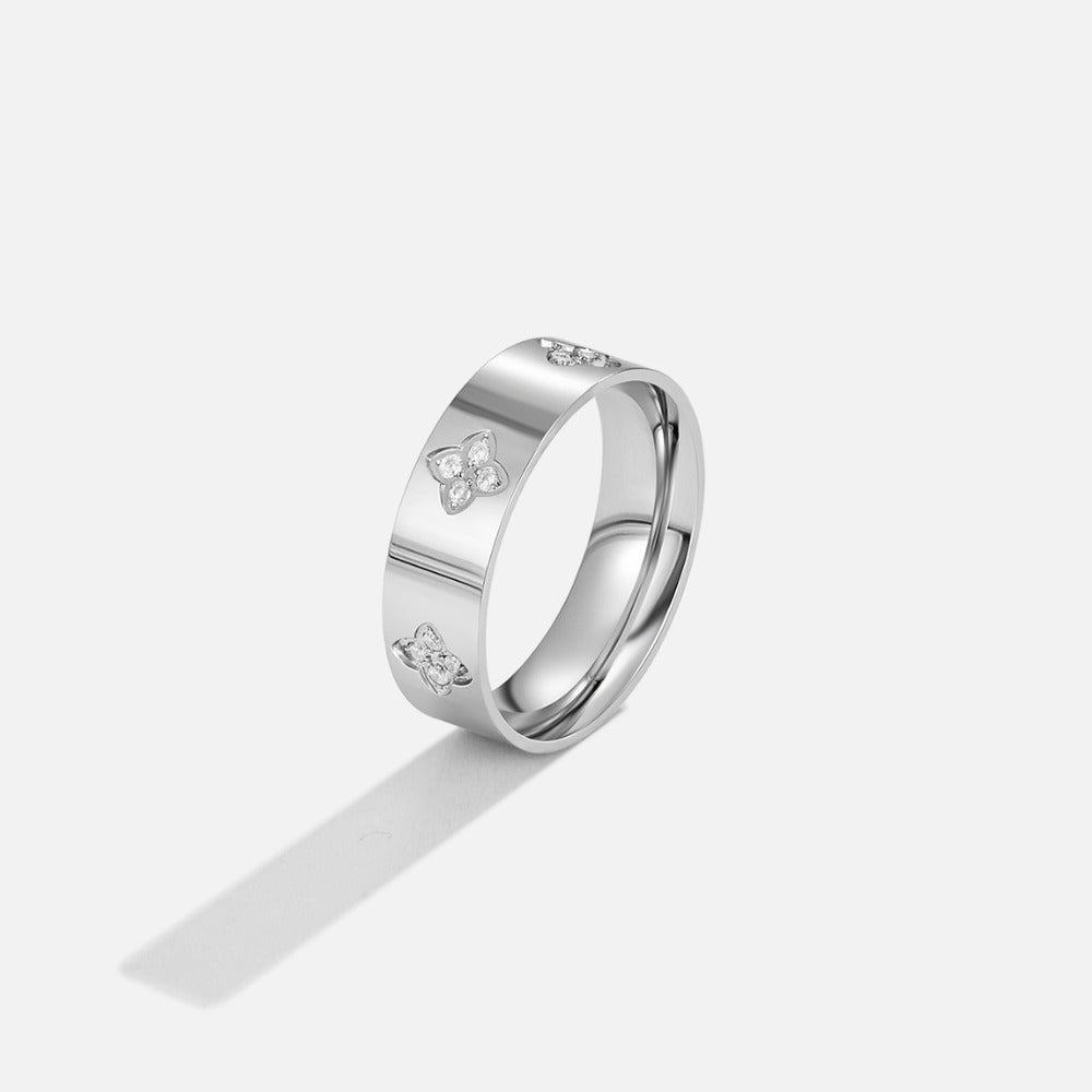 Clover Charm Crystal Silver-Tone Band Ring