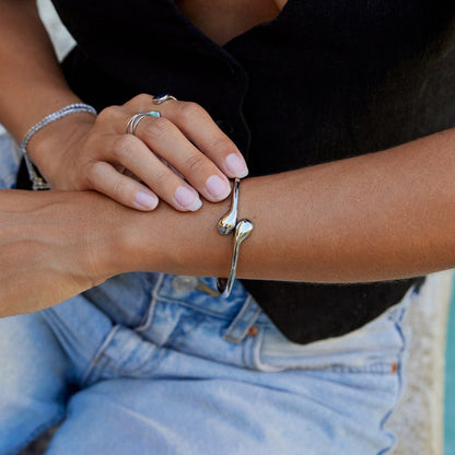 Slim Teardrop Pear-Shaped Silver-Tone Bangle