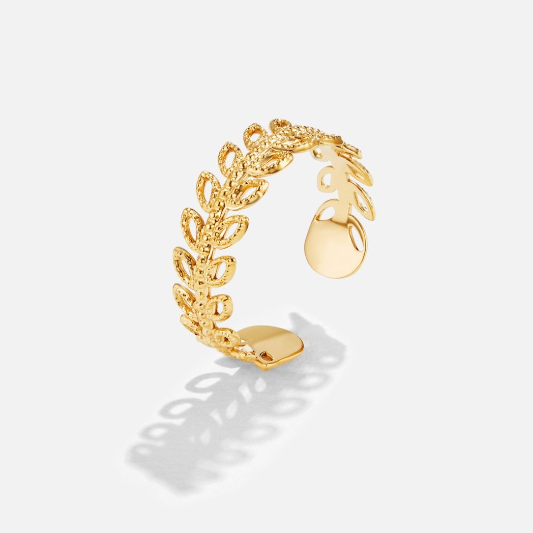 Trailing Leaf Curve Slim Everyday Band Ring