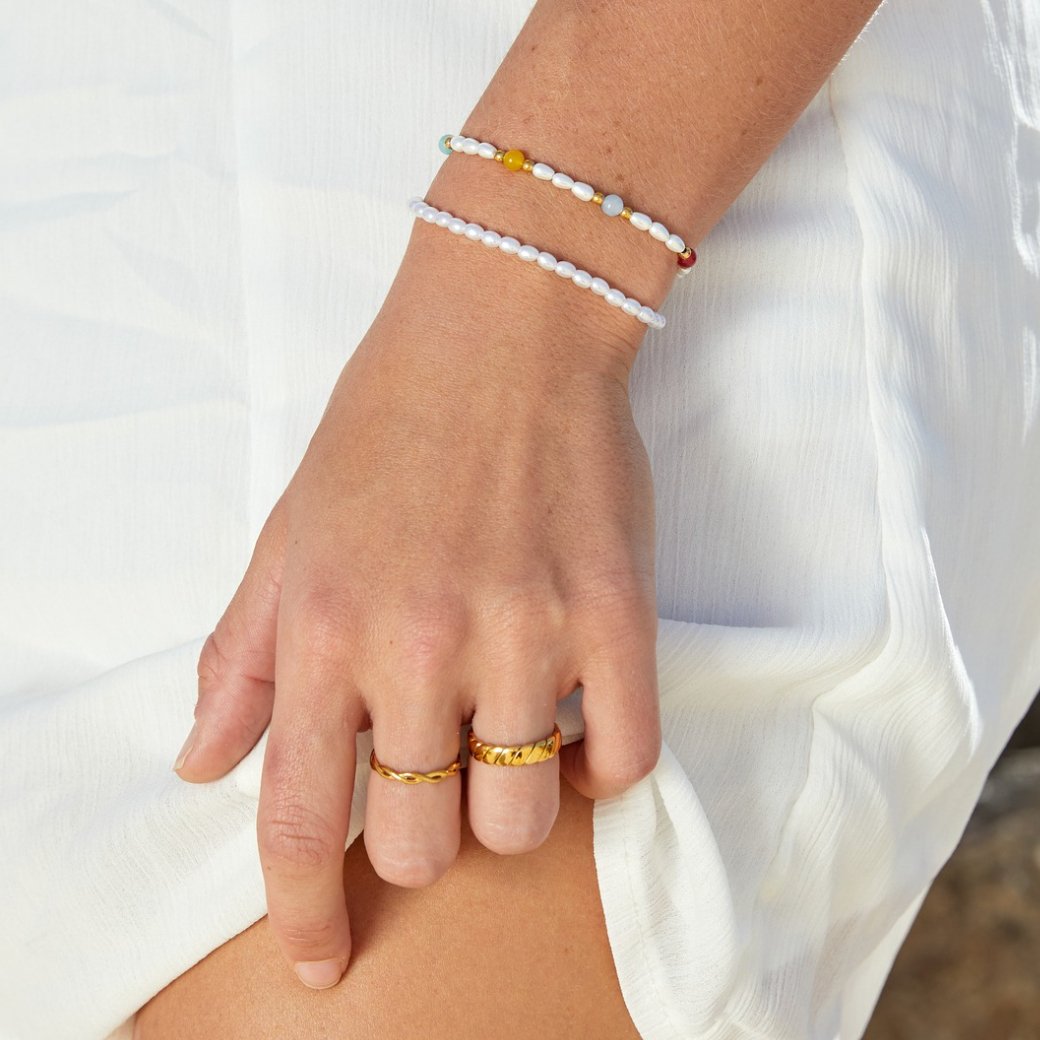 Temi Single Row Pearl Bracelet
