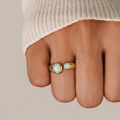 Soft Sea Blue Aquamarine Old-Style Wrap Ring