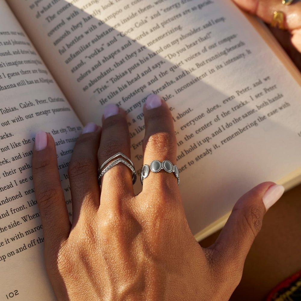 Athena Old-World Silver-Tone Detailed Ring