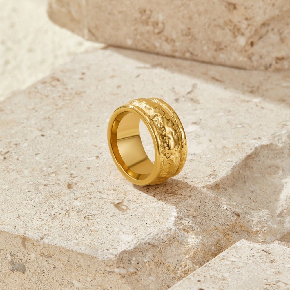 Elodie Antique-Style Gold-Tone Band Ring