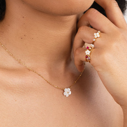 Single White Blossom Charm Fine Chain Necklace