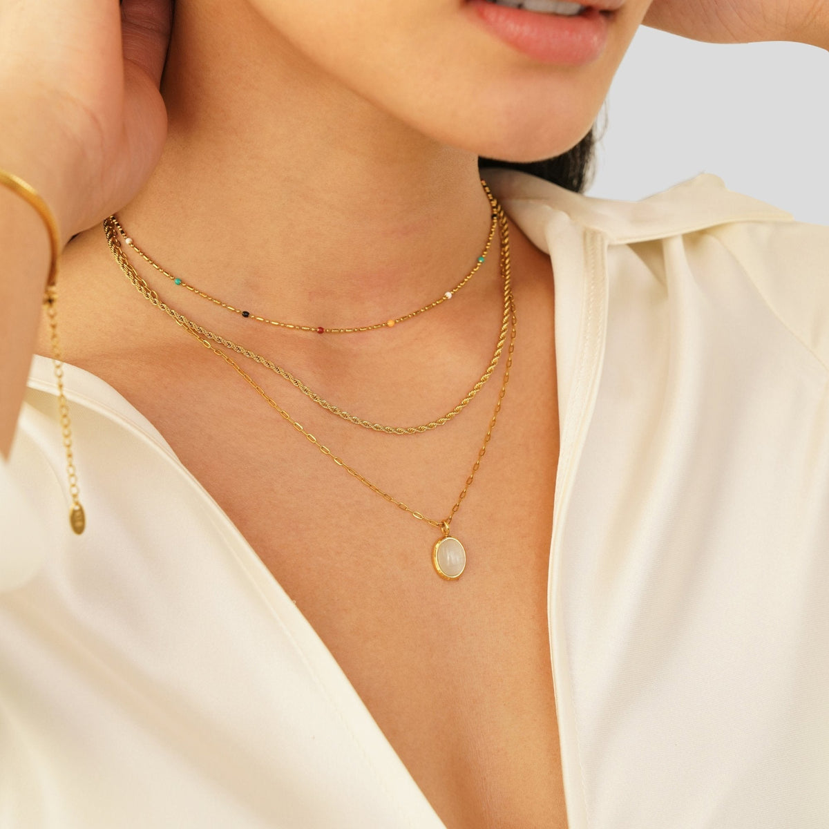 Milky Opal-Effect Round Pendant Necklace