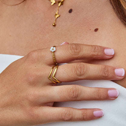 White Shell Petal Ring for Everyday Wear