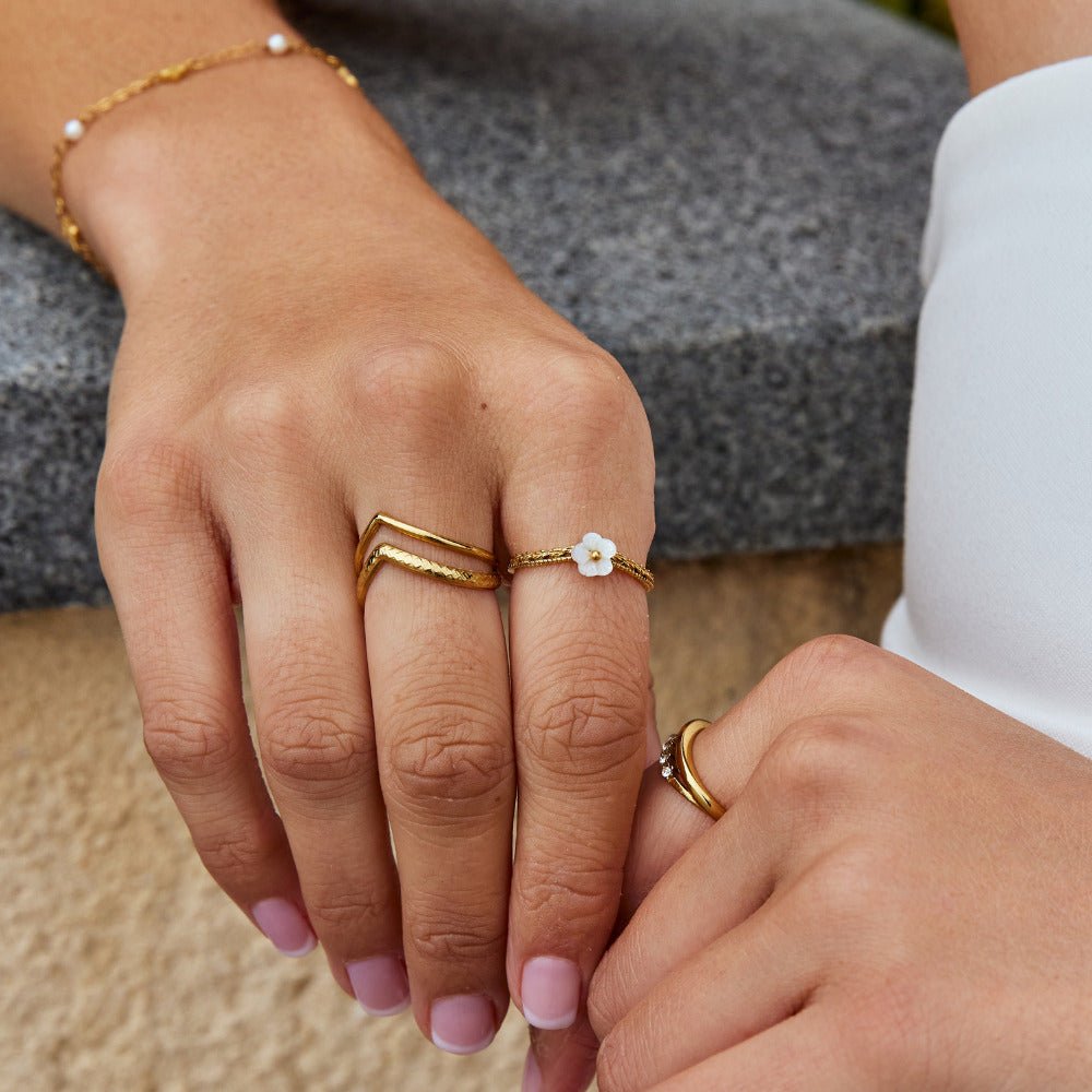 White Shell Petal Ring for Everyday Wear