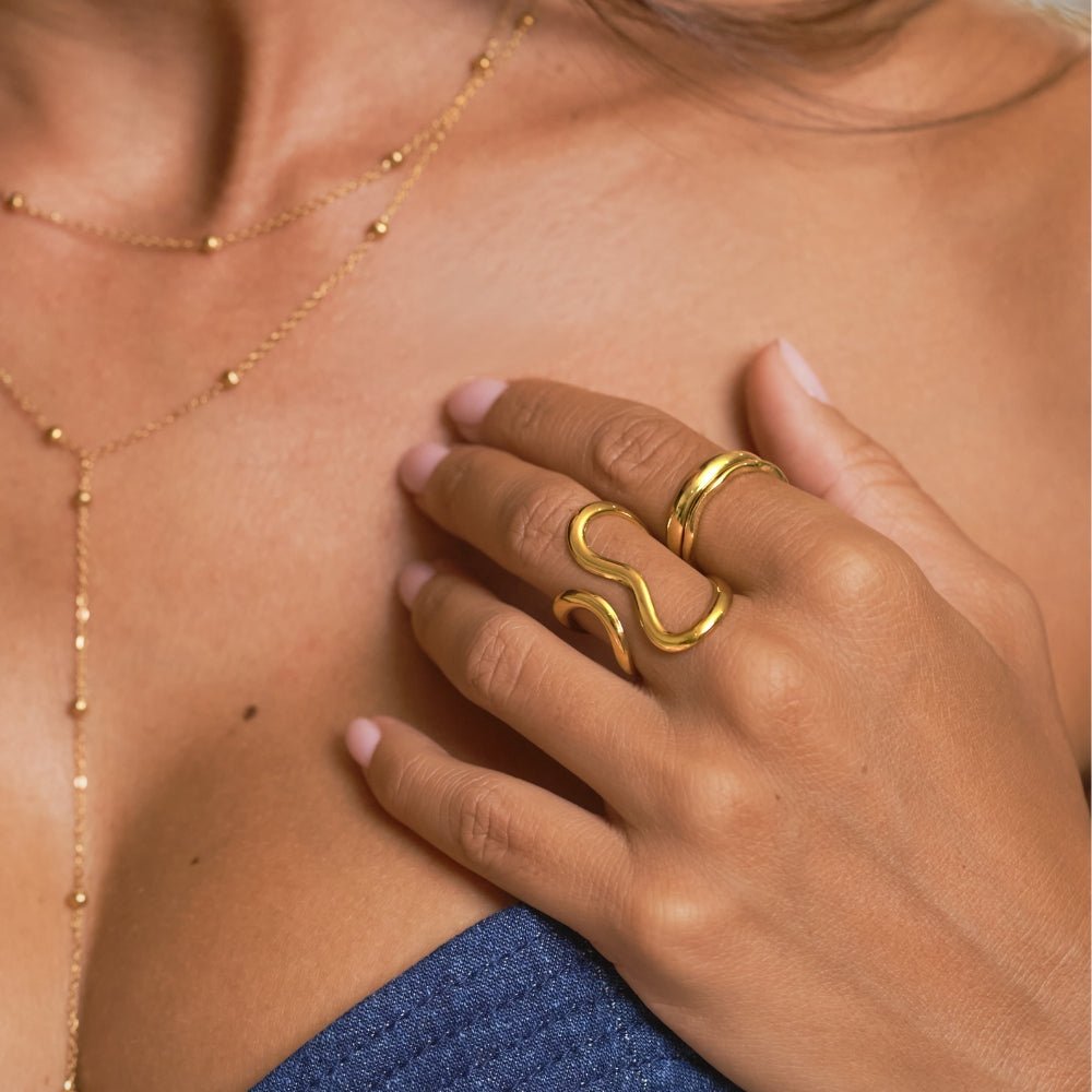 Yana Angular Lines Twist Band Ring